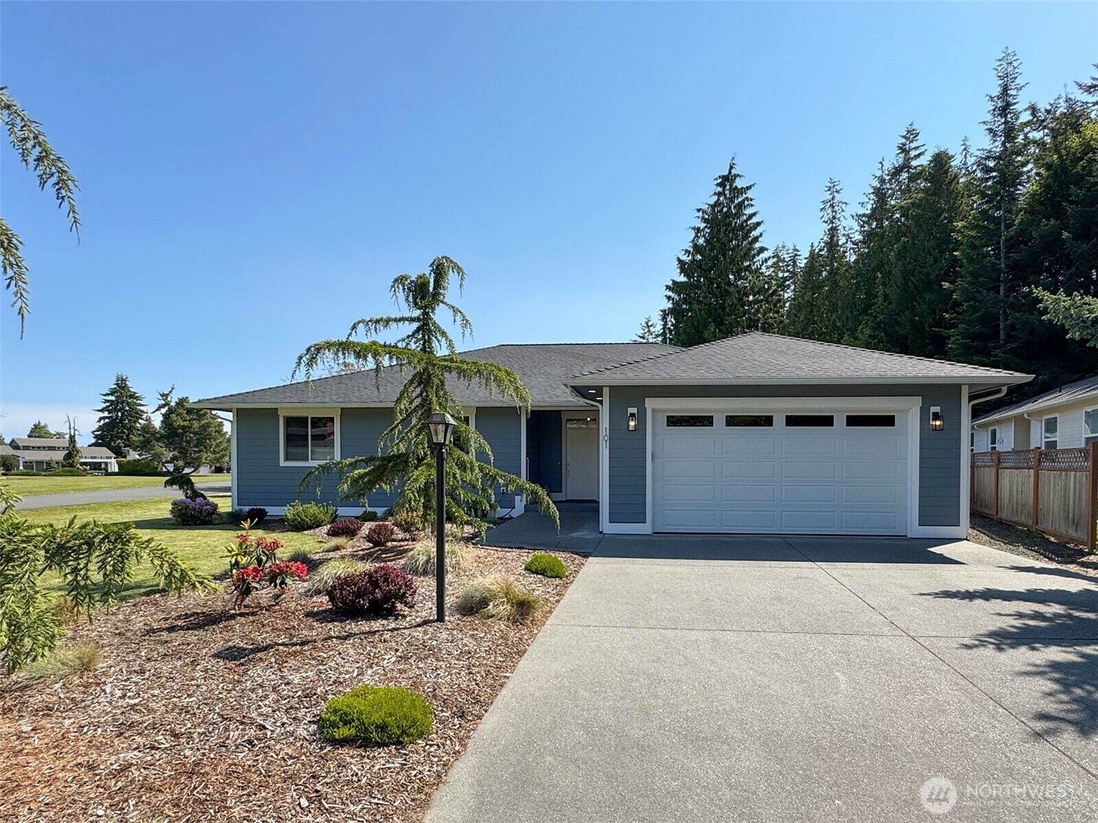 Property Photo: 101 Eleventh Court WA 98382