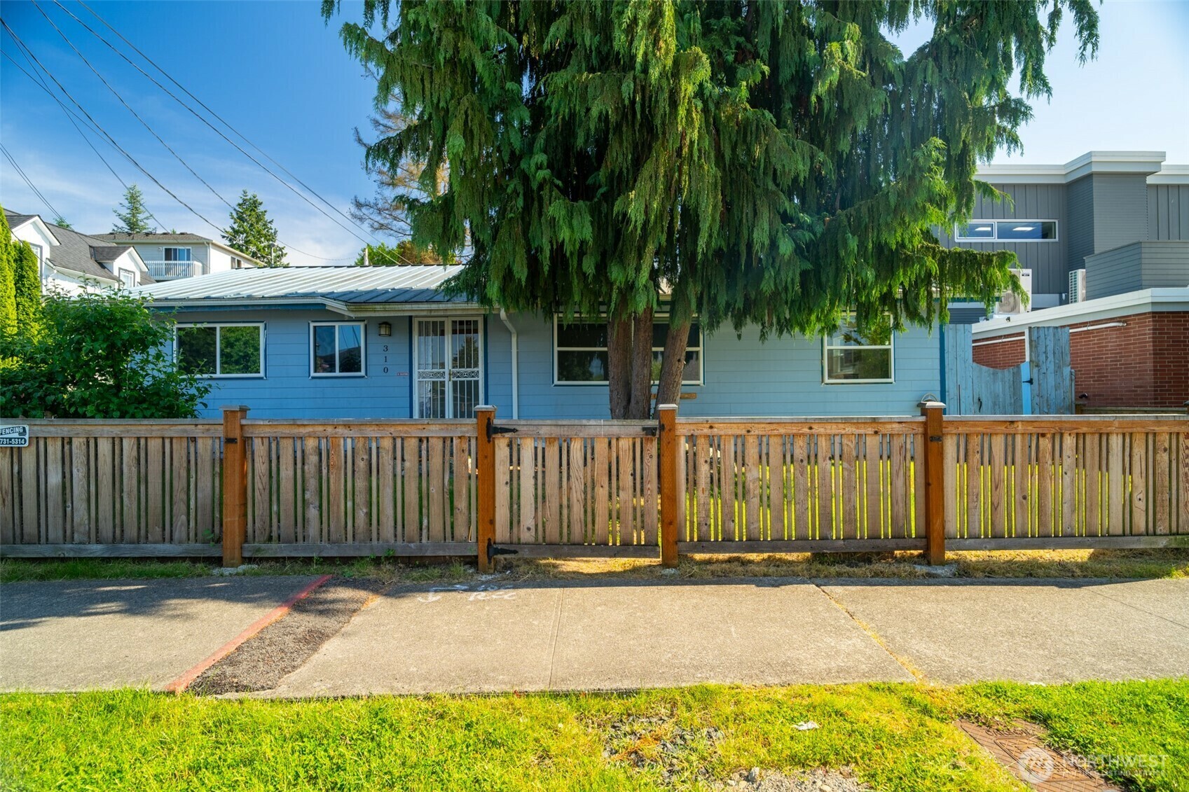 Property Photo:  310 E Division Street  WA 98223 