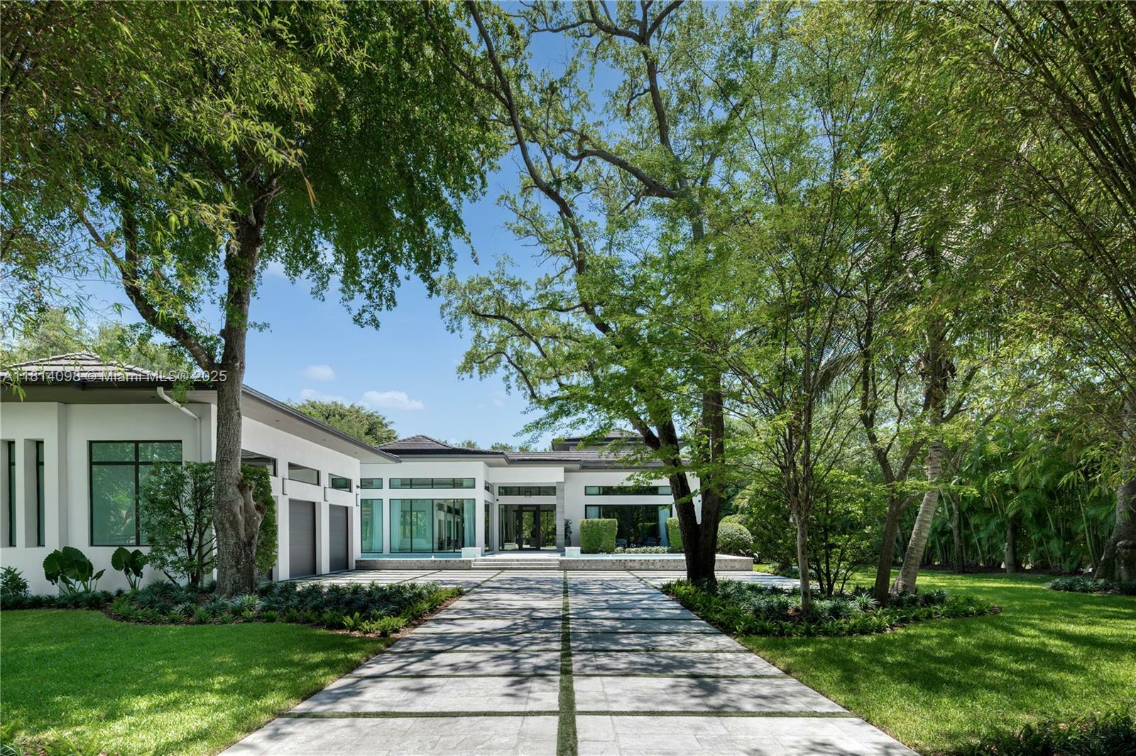 Property Photo:  9505 SW 63rd Ct  FL 33156 