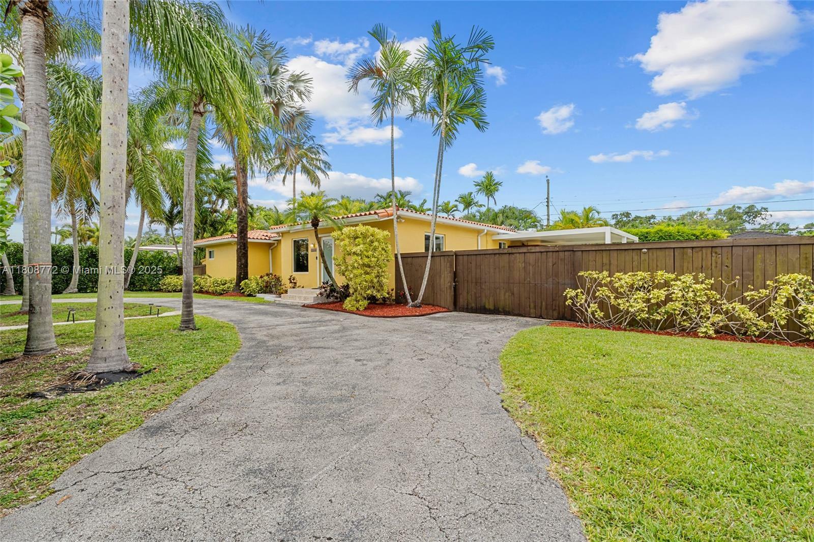 Property Photo: 6332 SW 43rd St FL 33155