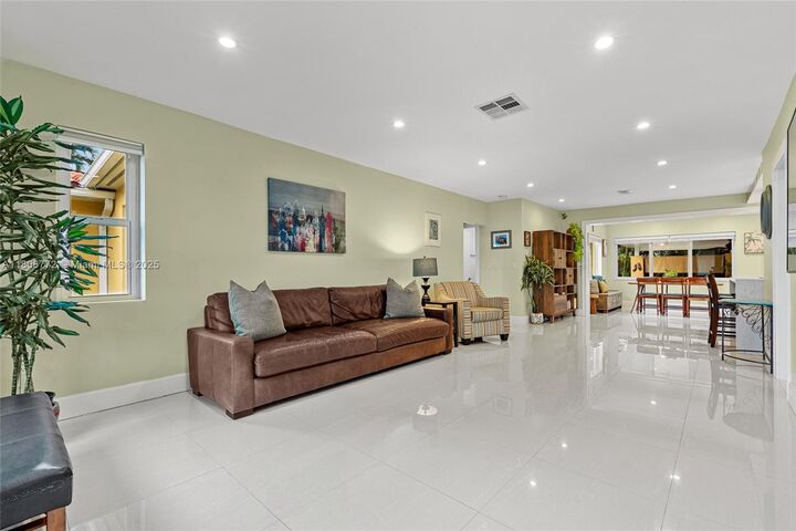 Property Photo: 6332 SW 43rd St FL 33155