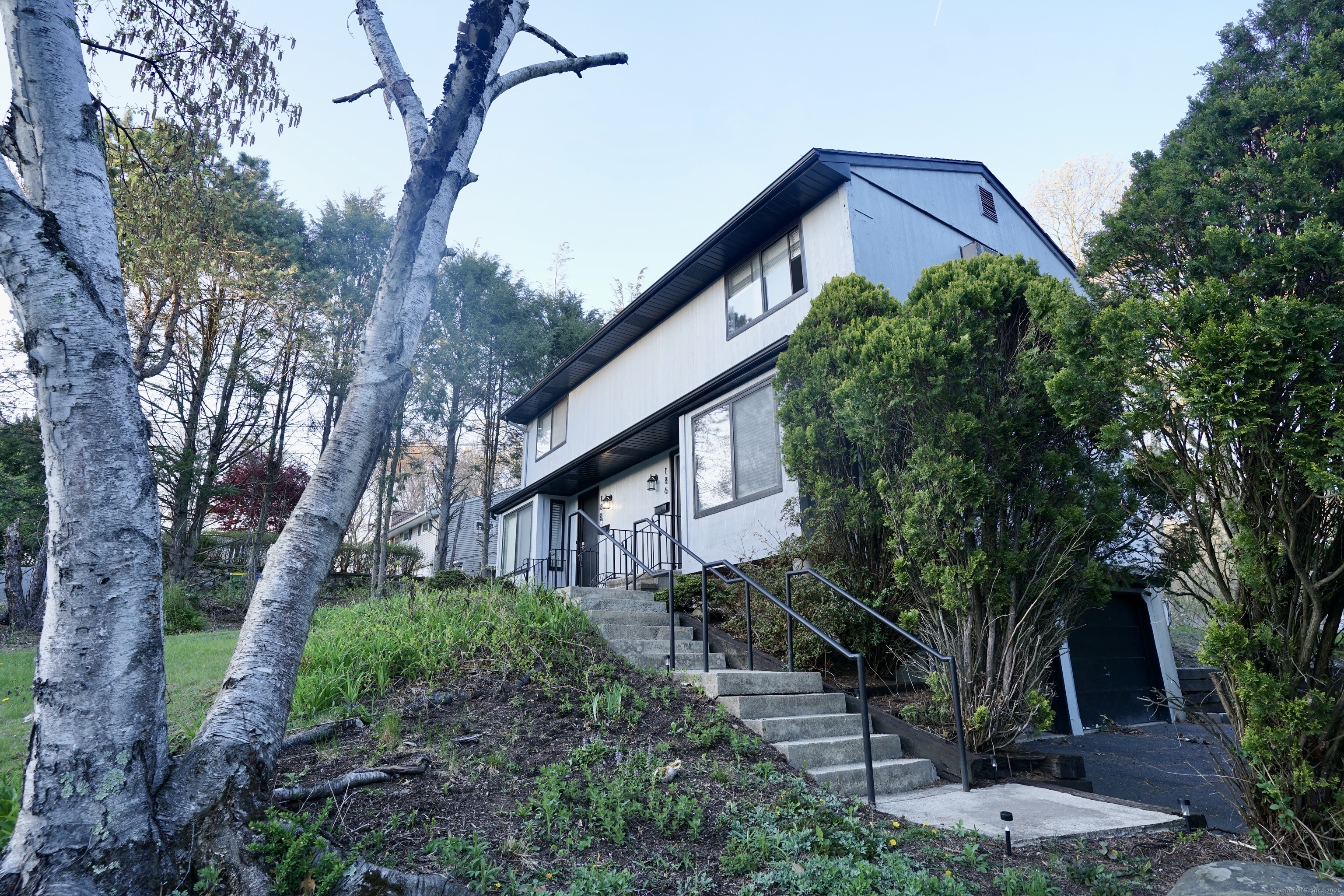 Property Photo: