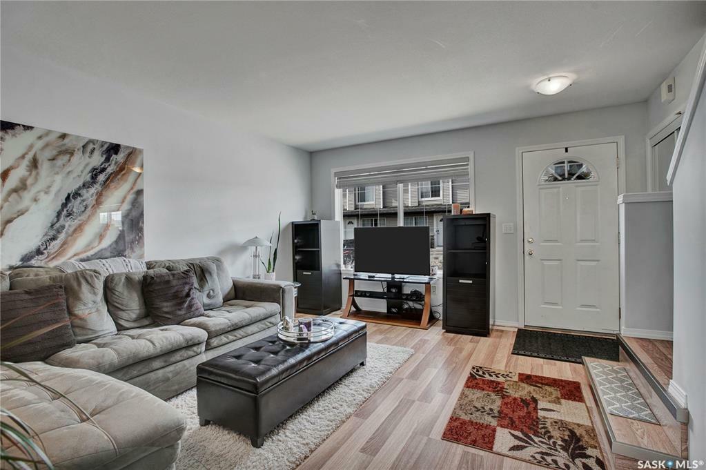 Property Photo: 670 Kenderdine Road 209 SK S7N 4W2