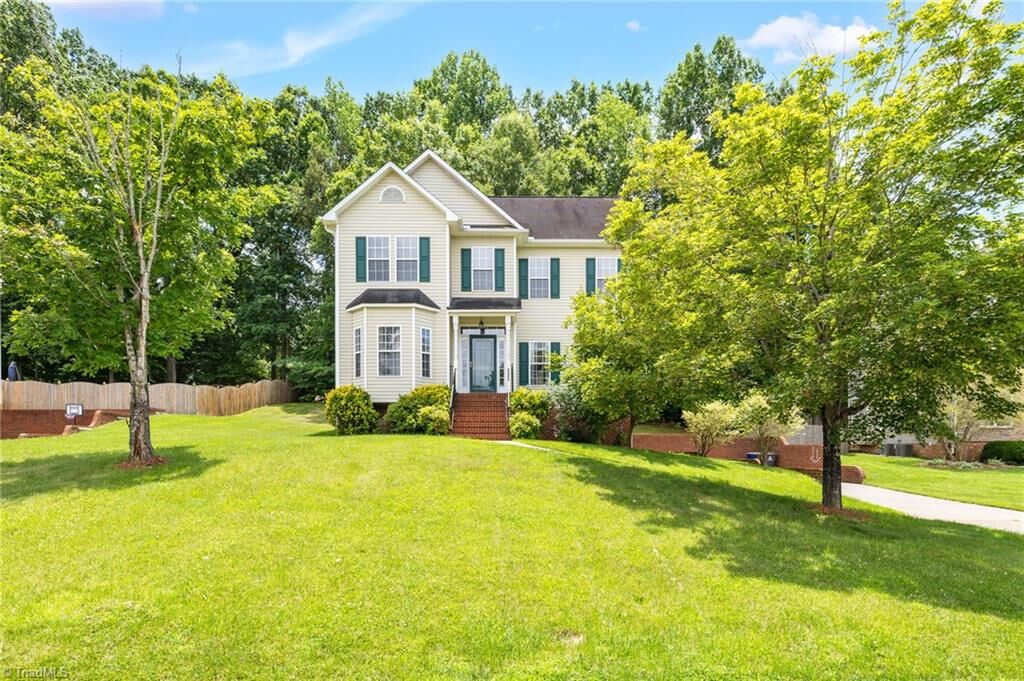 Property Photo: 2950 Atwood Road NC 27103