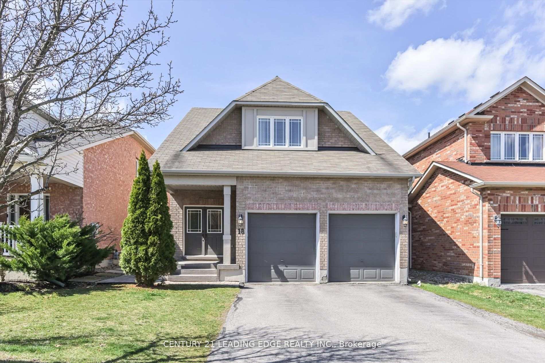 Photo de la propriété: 18 Kerr Lane ON L4G 0E5
