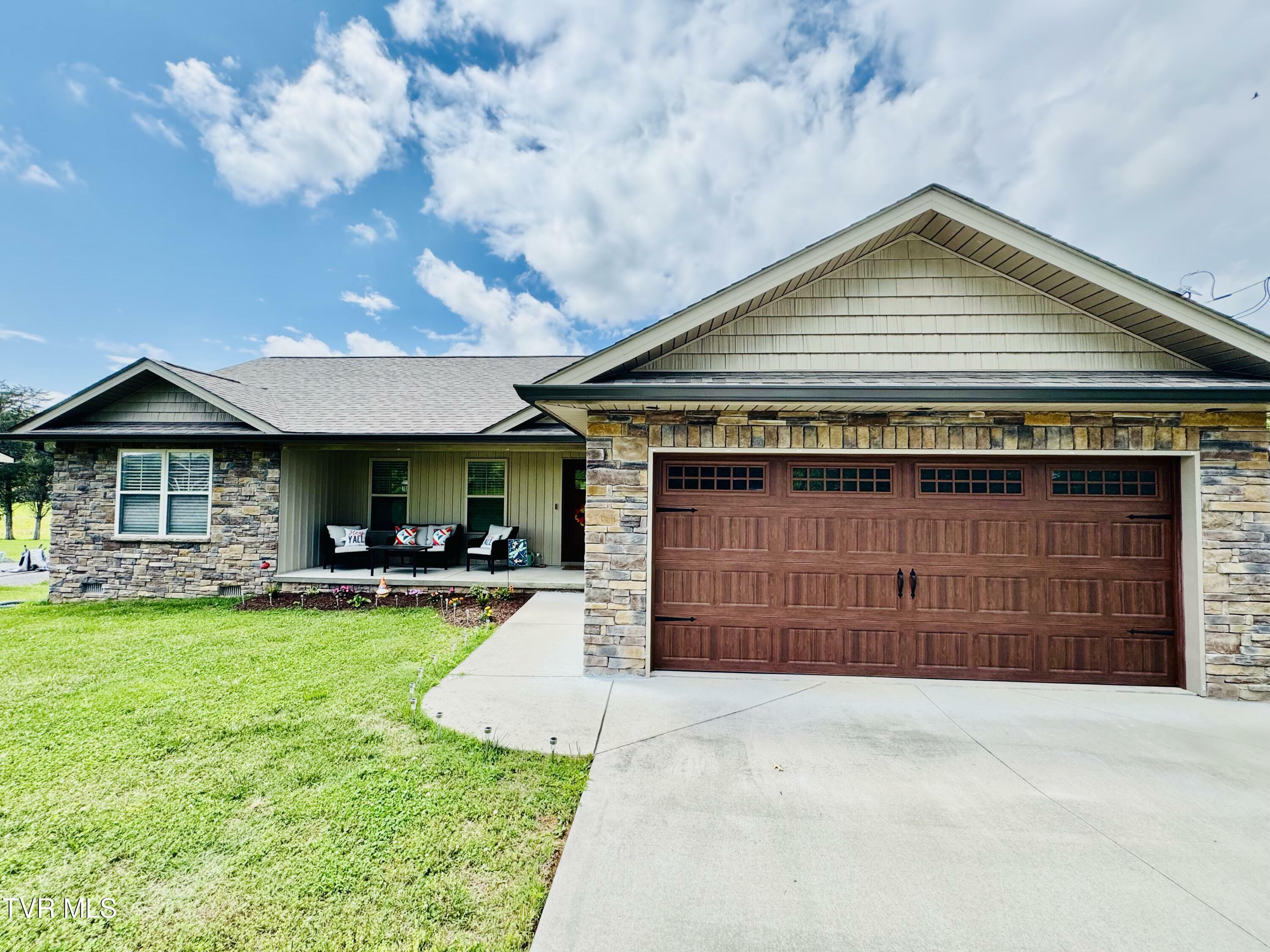 Property Photo: 235 Park Lane Lane TN 37705