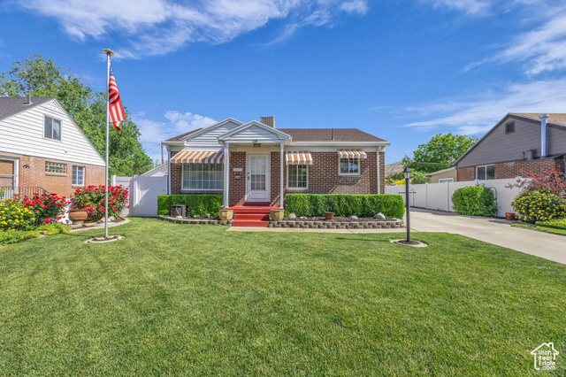 Property Photo: 982 W 800 N UT 84116