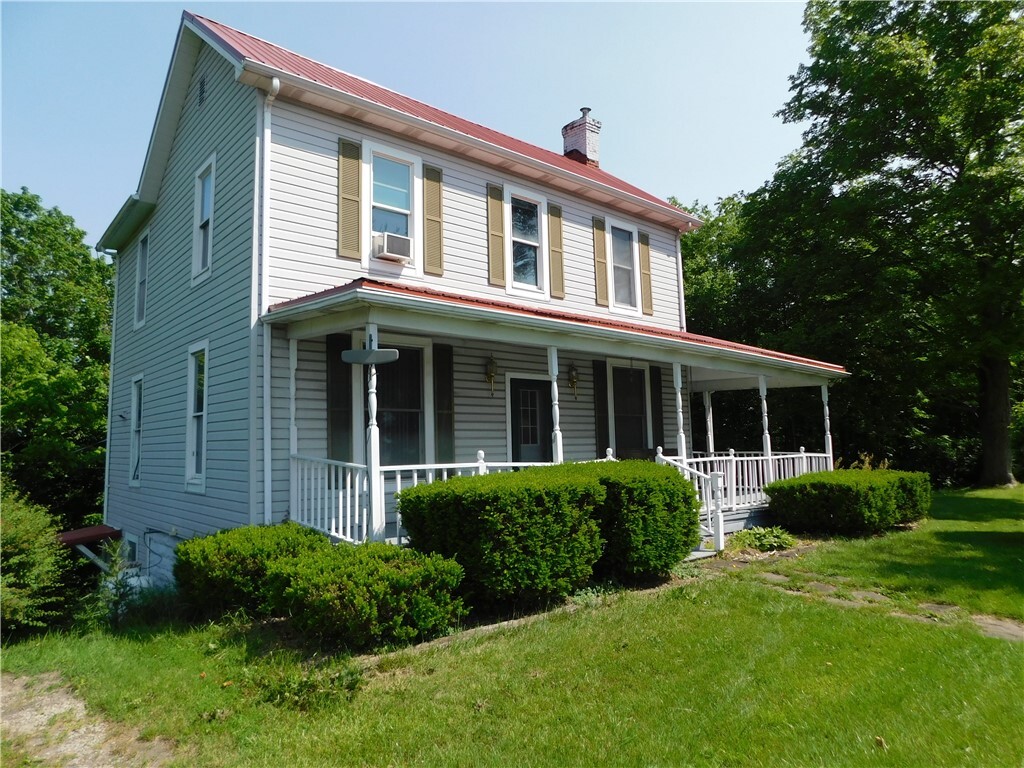 Property Photo: 309 Mooney Ridge Road PA 15370