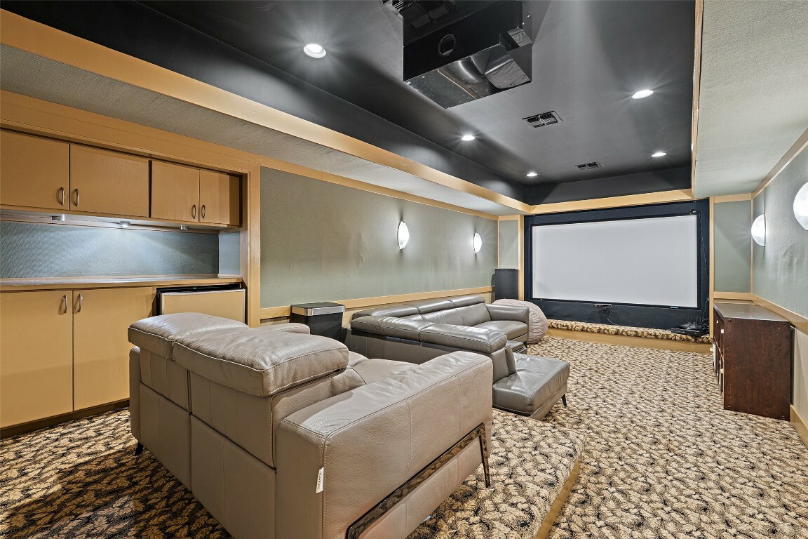 Property Photo: 148 Oak Plaza Drive TX 78628