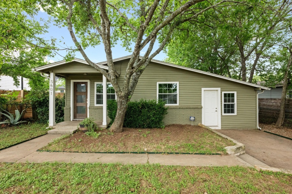 5601 Samuel Huston Avenue  Austin TX 78721 photo