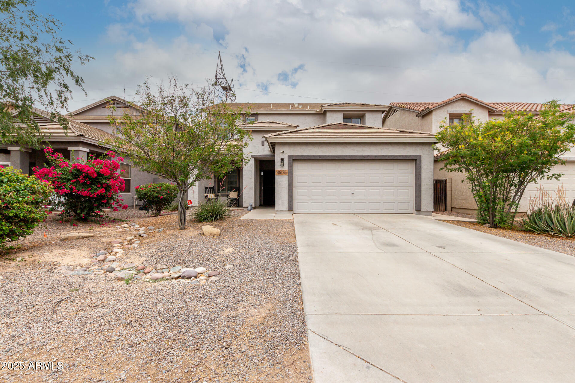 41678 N Salix Drive  San Tan Valley AZ 85140 photo