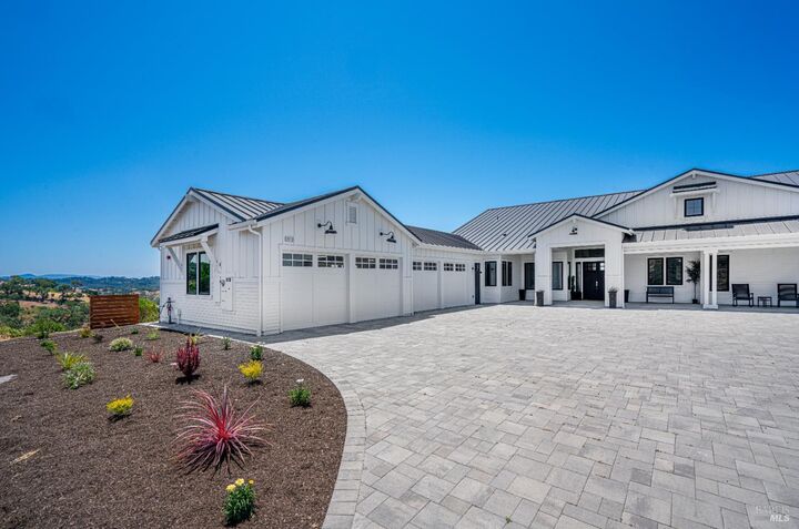 Property Photo: 9110 Chalk Hill Road CA 95448