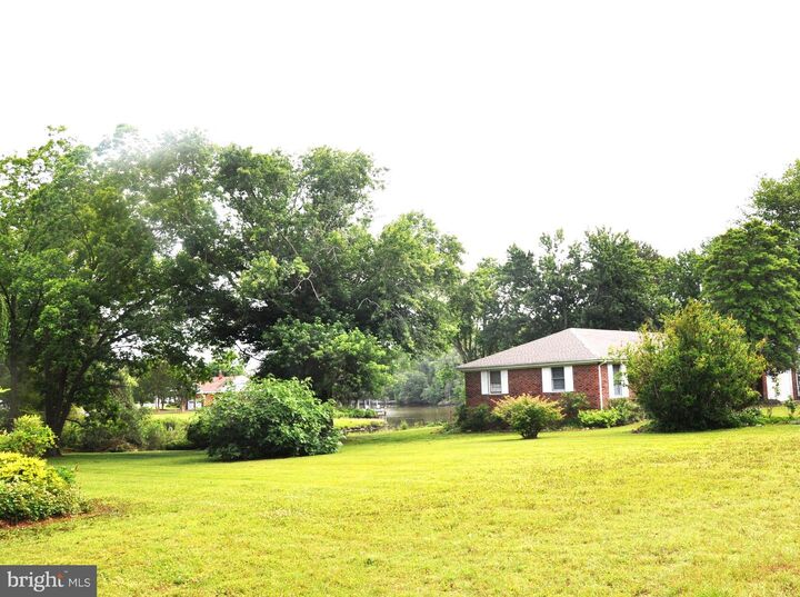 Property Photo:  3202 Holly Lane  MD 21613 