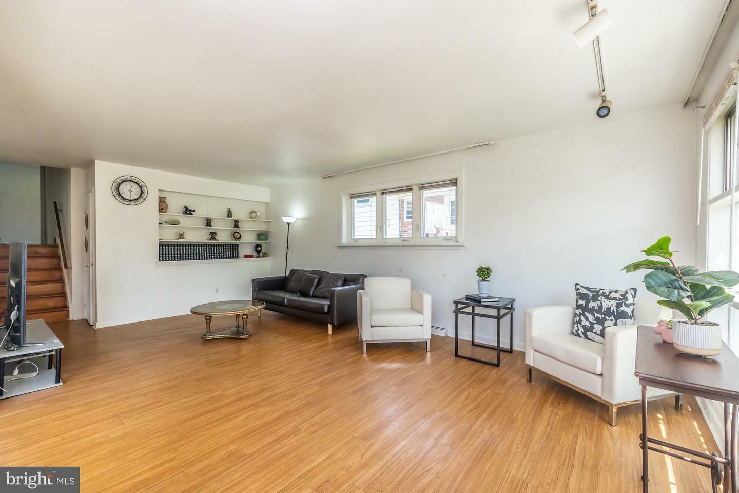 Property Photo: 326 Zane Avenue PA 19046