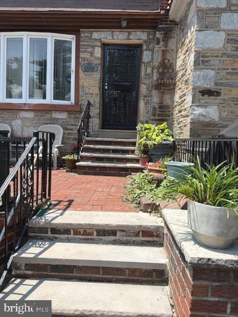 Property Photo: 7316 Pittville Avenue PA 19126