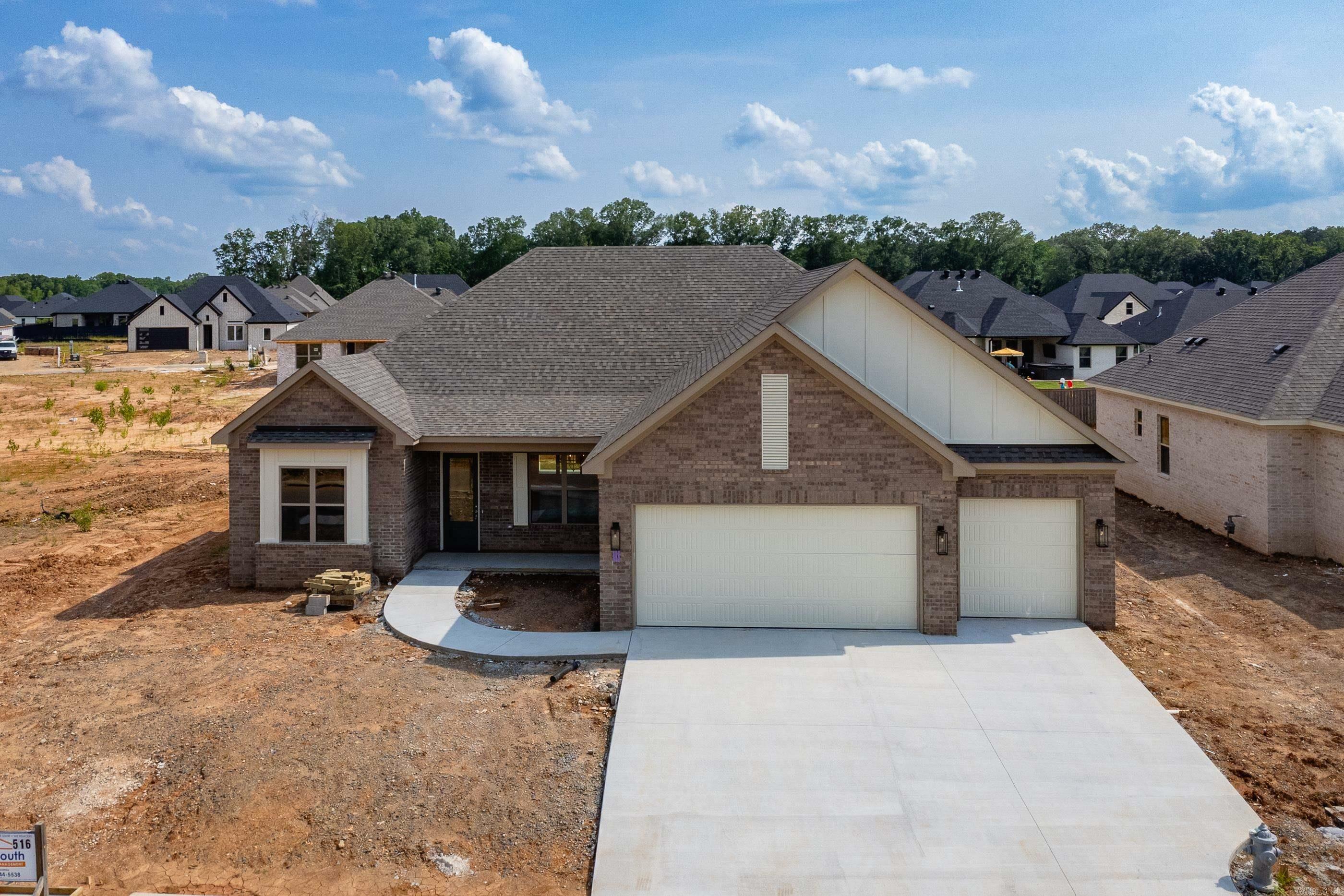 Property Photo: 516 Corondelet Lane AR 72113