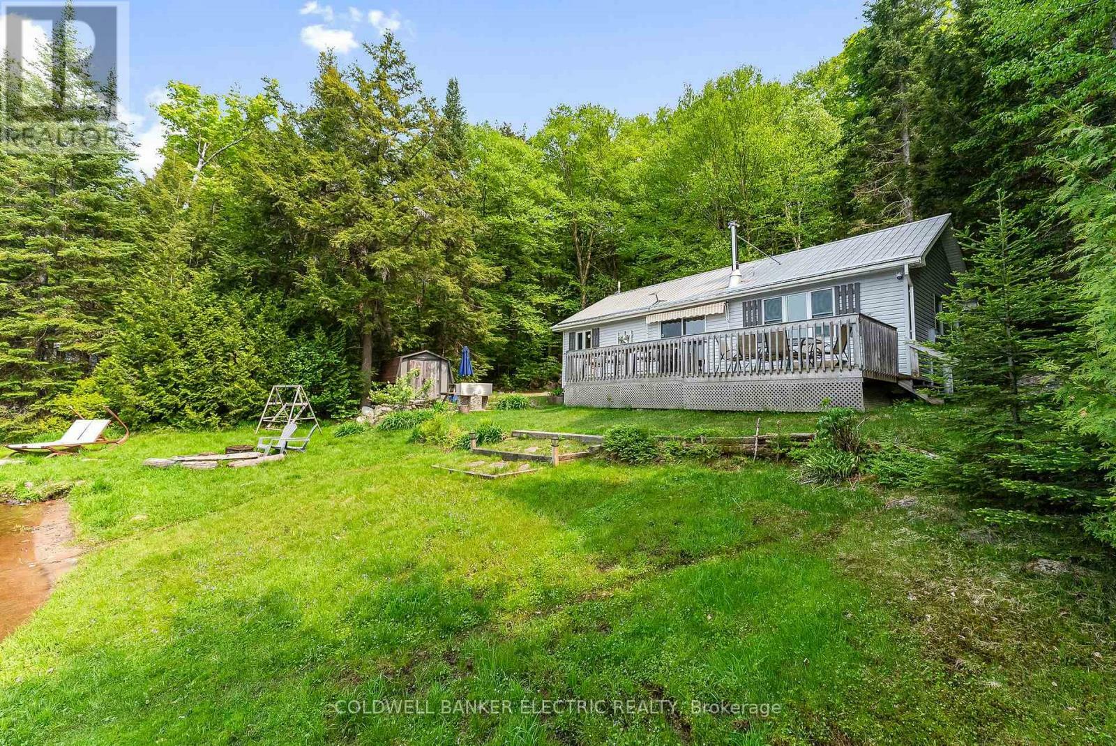 Property Photo: 3637 Madawaska Road ON K0L 2R0