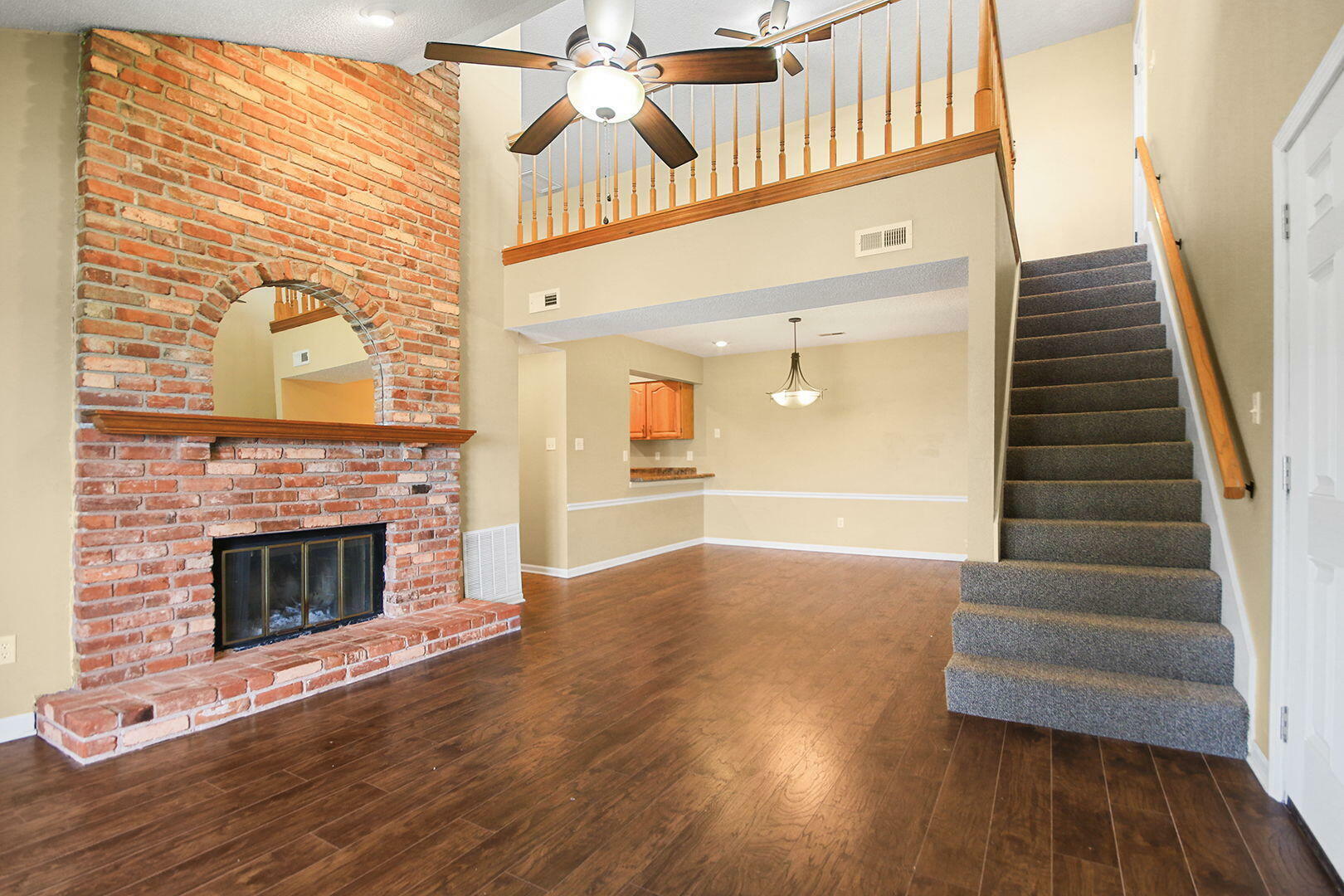 Property Photo: 100 E Green Meadows MO 65203