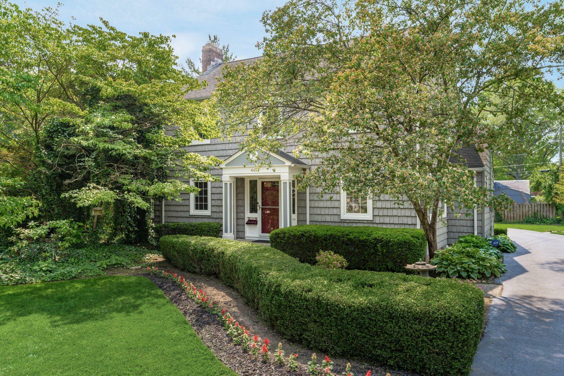 Property Photo: 445 Northview Drive OH 43209