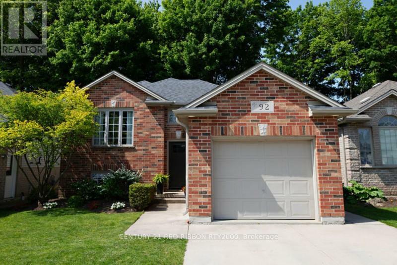 Property Photo: 92 Ridge Street ON N7G 4K1