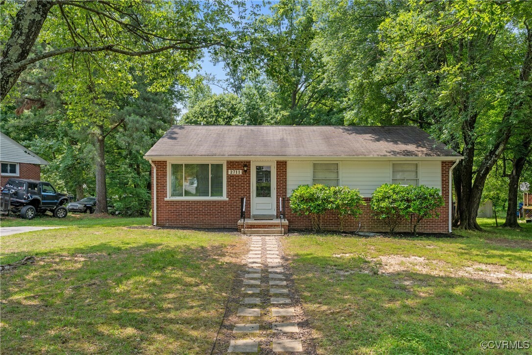 Property Photo: 2711 Fruehauf Road VA 23228