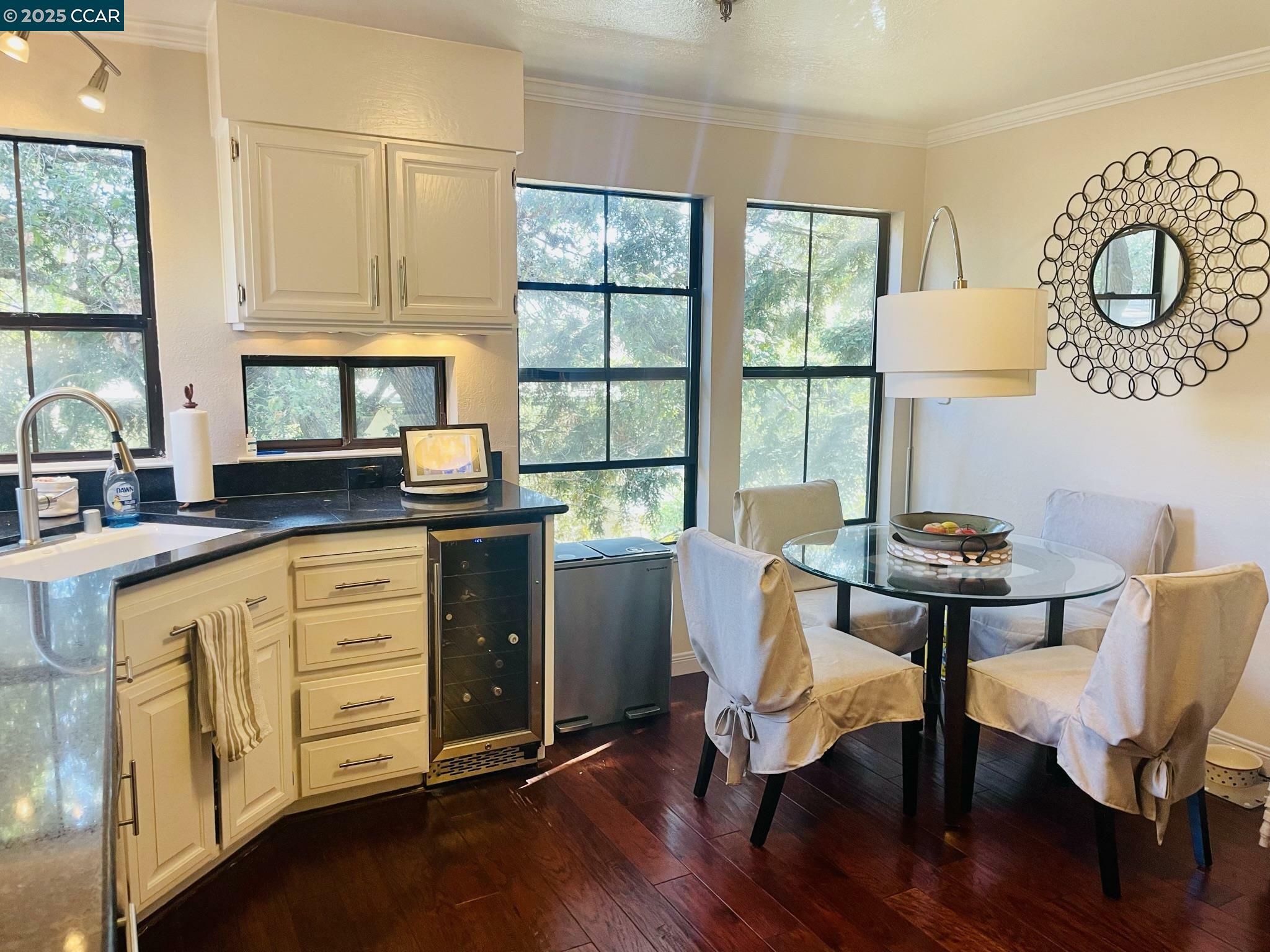 Property Photo: 3279 Mt. Diablo Court 6 CA 94549