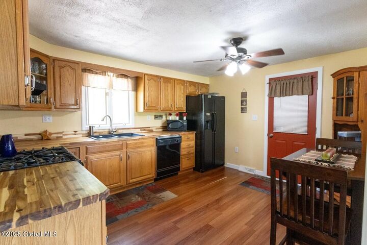 Property Photo:  9 Wintergreen Road  NY 12804 