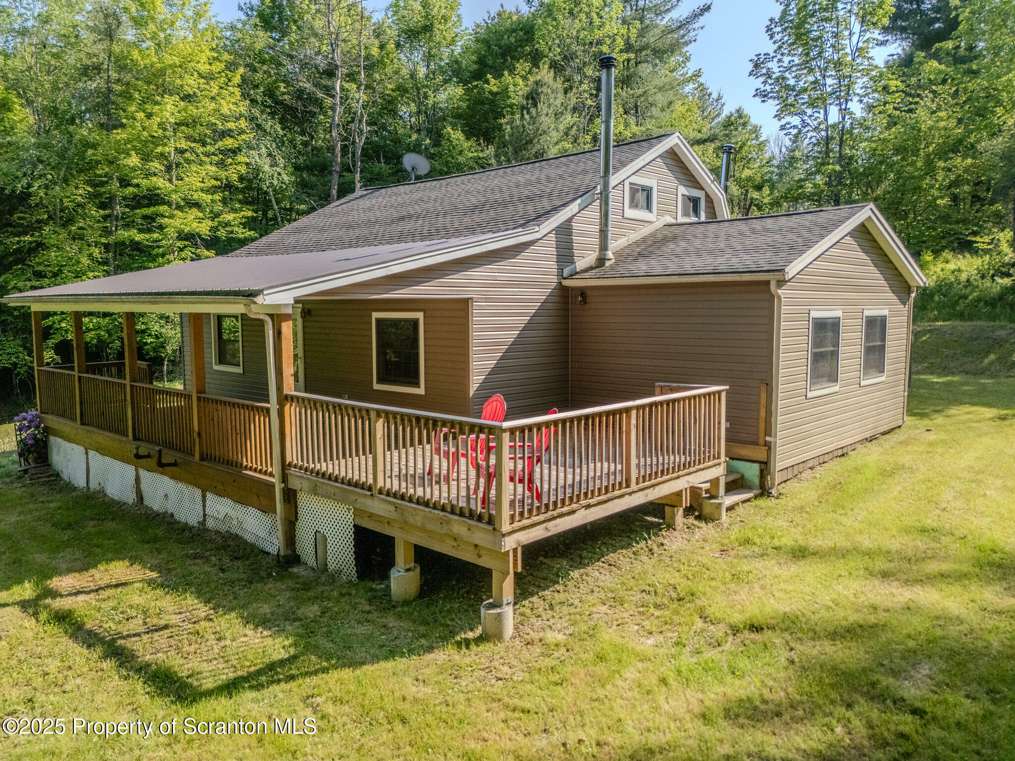 Property Photo: 2269 Creek Road PA 18834