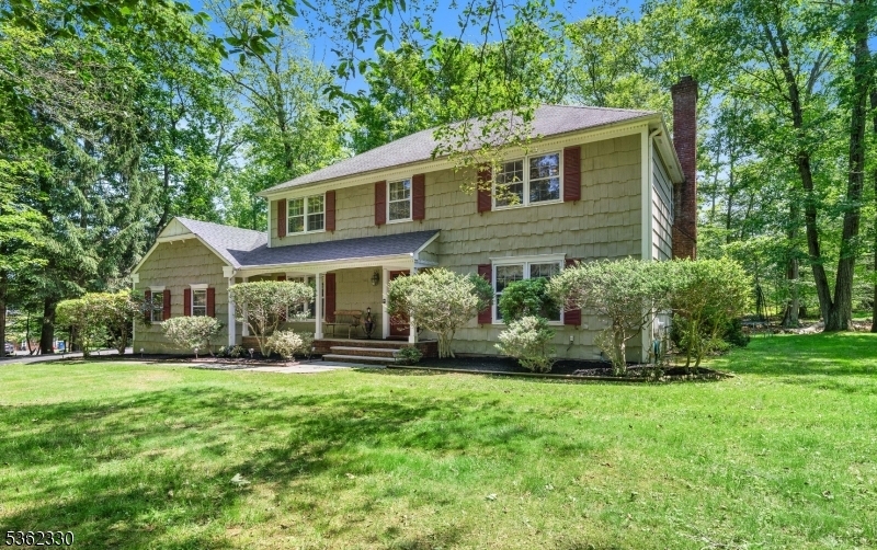 Property Photo: 18 Wilderness Trl NJ 07059