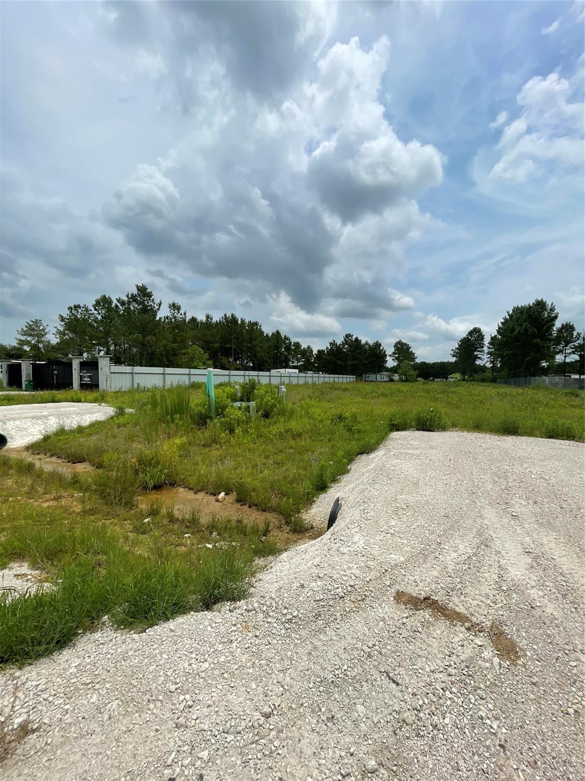 Property Photo: 500 Road 5510 TX 77327