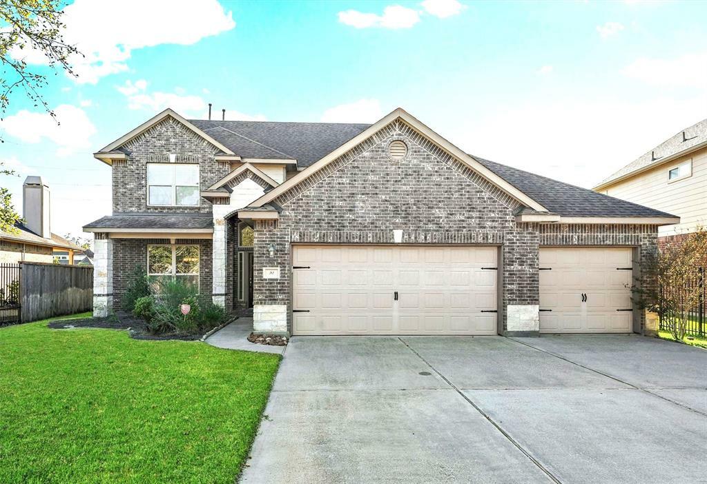 Property Photo: 91 W Wading Pond Circle TX 77375