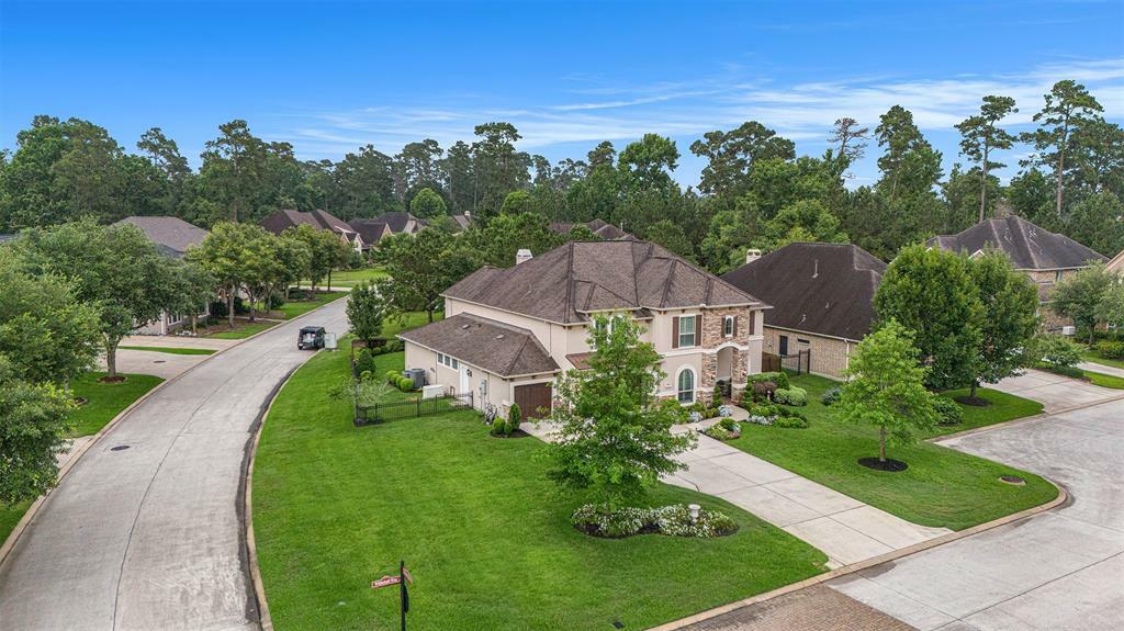 Property Photo: 1314 Whitehall Way TX 77339