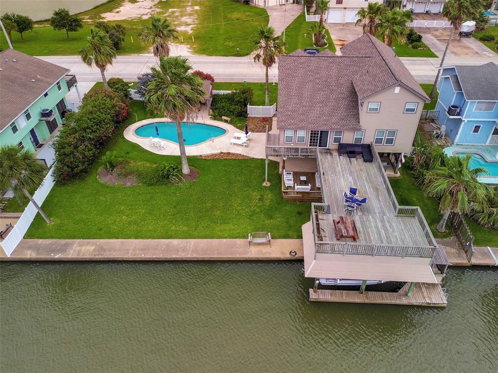 Property Photo: 1302 Tiki Drive TX 77554