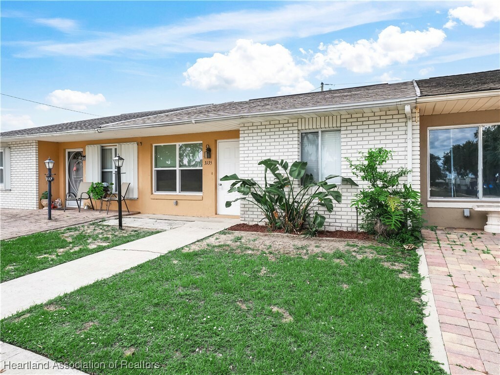 Property Photo: 3135 Villa Road FL 33870