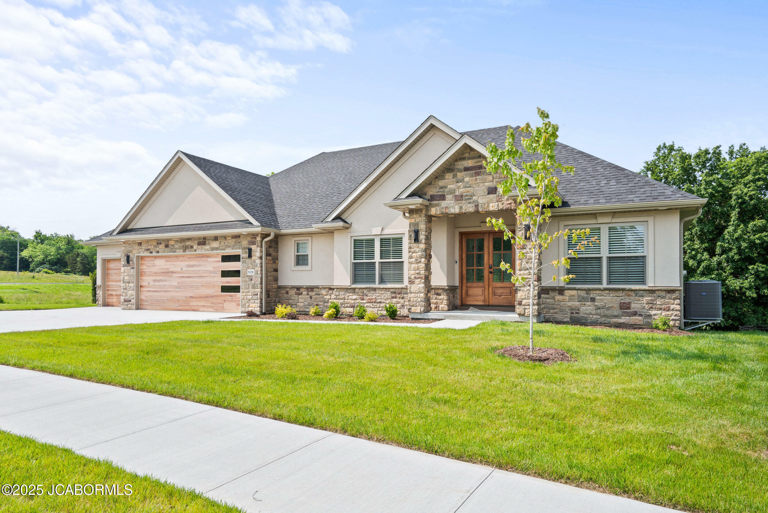 5328 Oakville Ranch Drive  Columbia MO 65201 photo