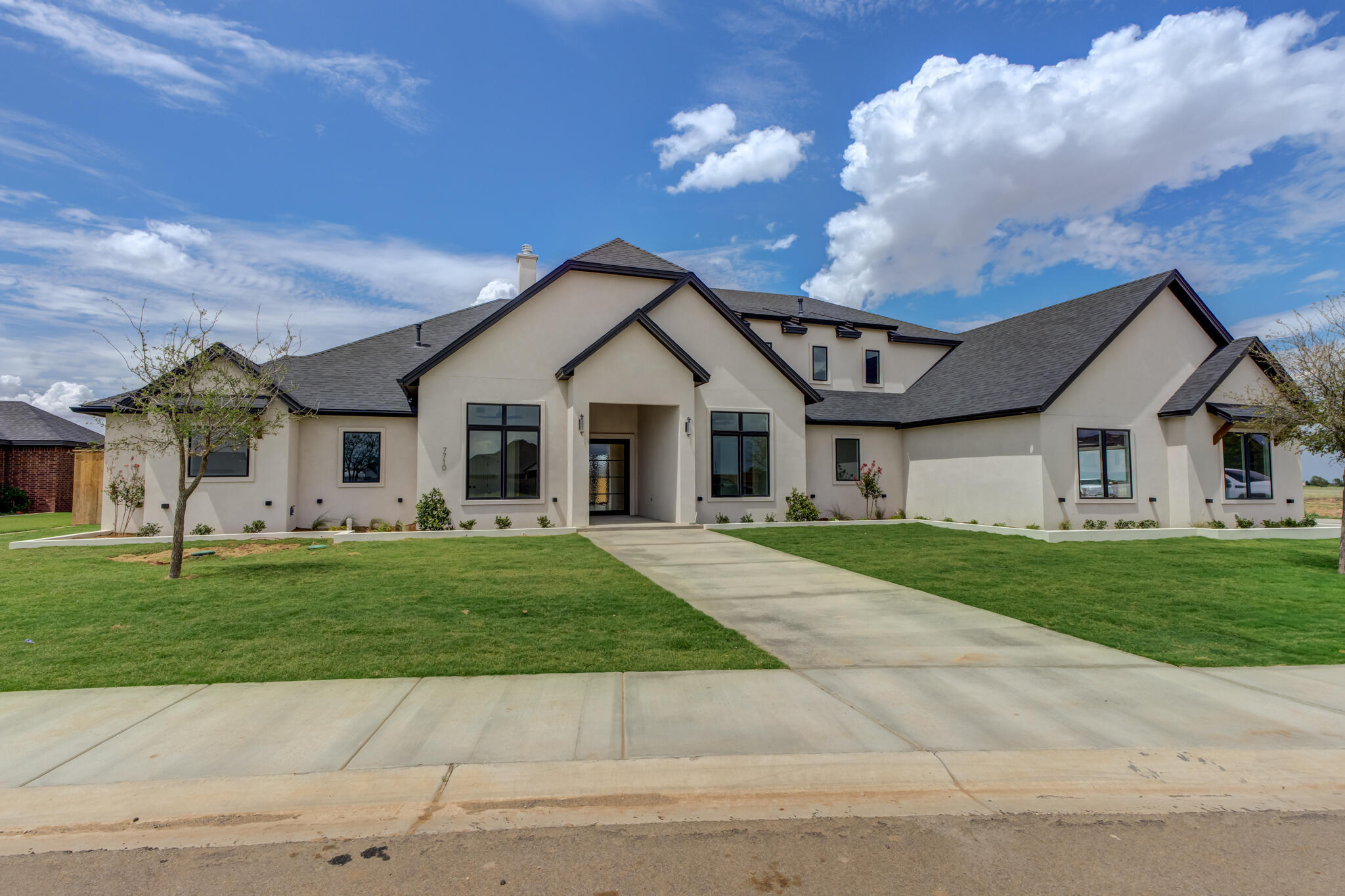 Property Photo: 7710 46th Street TX 79407