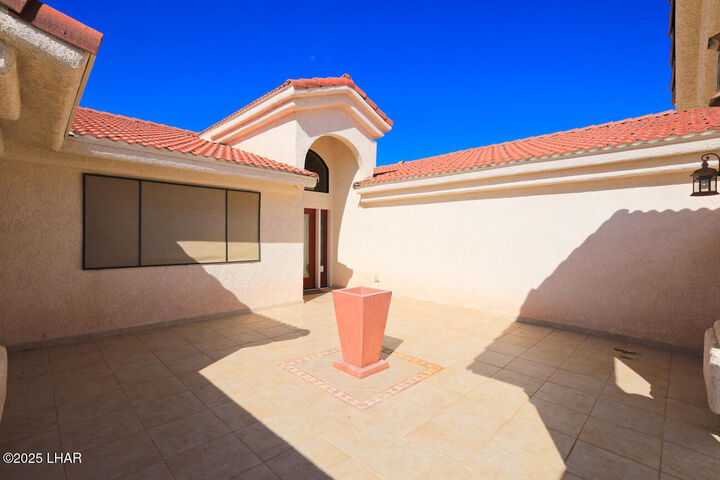 Property Photo: 677 Avenida Laredo AZ 86406