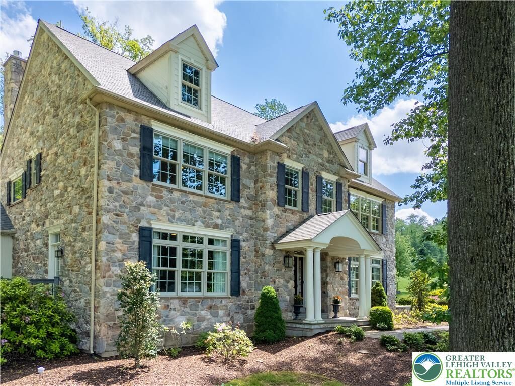 Property Photo: 5355 Saucon Ridge Road PA 18036