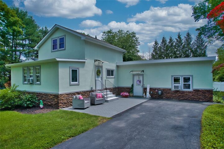 Property Photo:  7 Didio Lane  NY 12549 