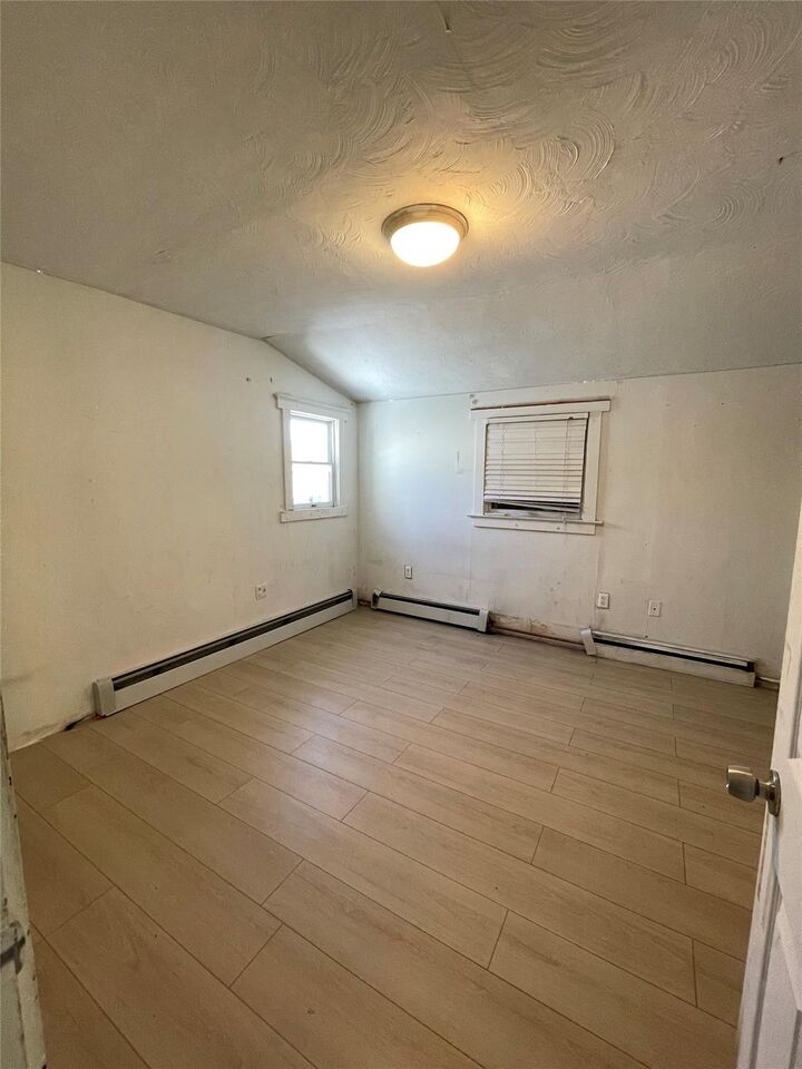 Property Photo: 57 Pennyfield Camp NY 10465