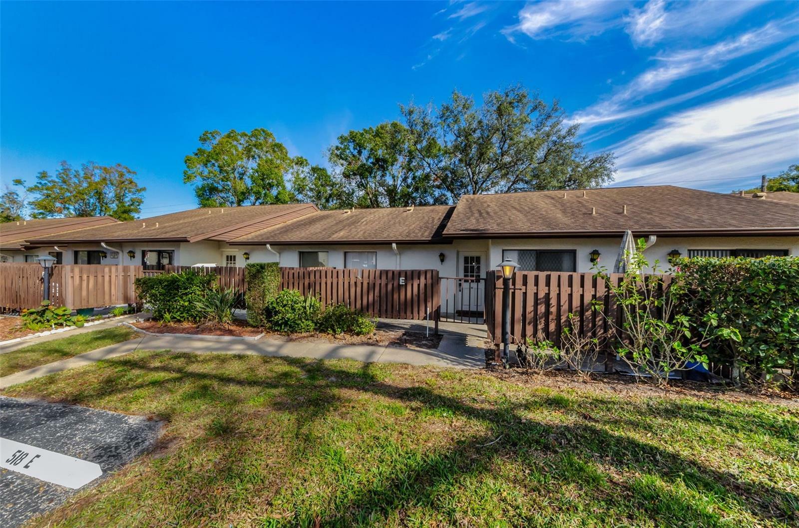 Property Photo:  1725 Pine Ridge Way E  FL 34684 