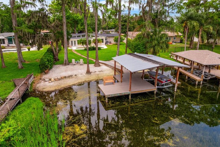 Property Photo:  1018 Turner Road  FL 32789