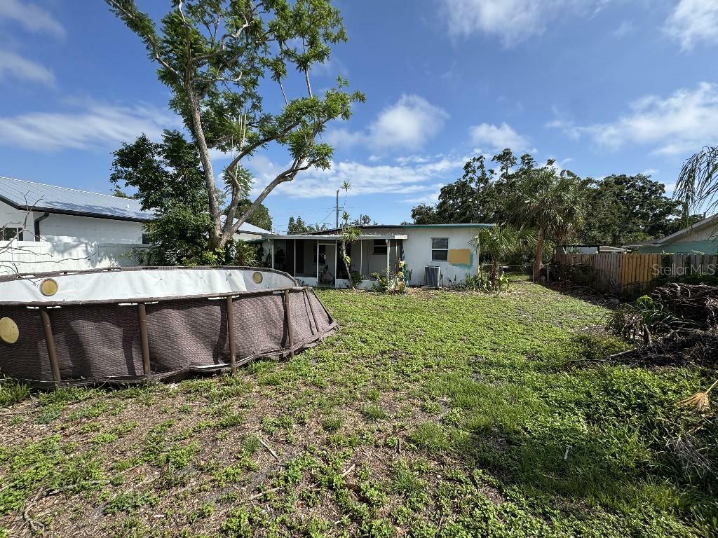 Property Photo:  2524 Novus Street  FL 34237 