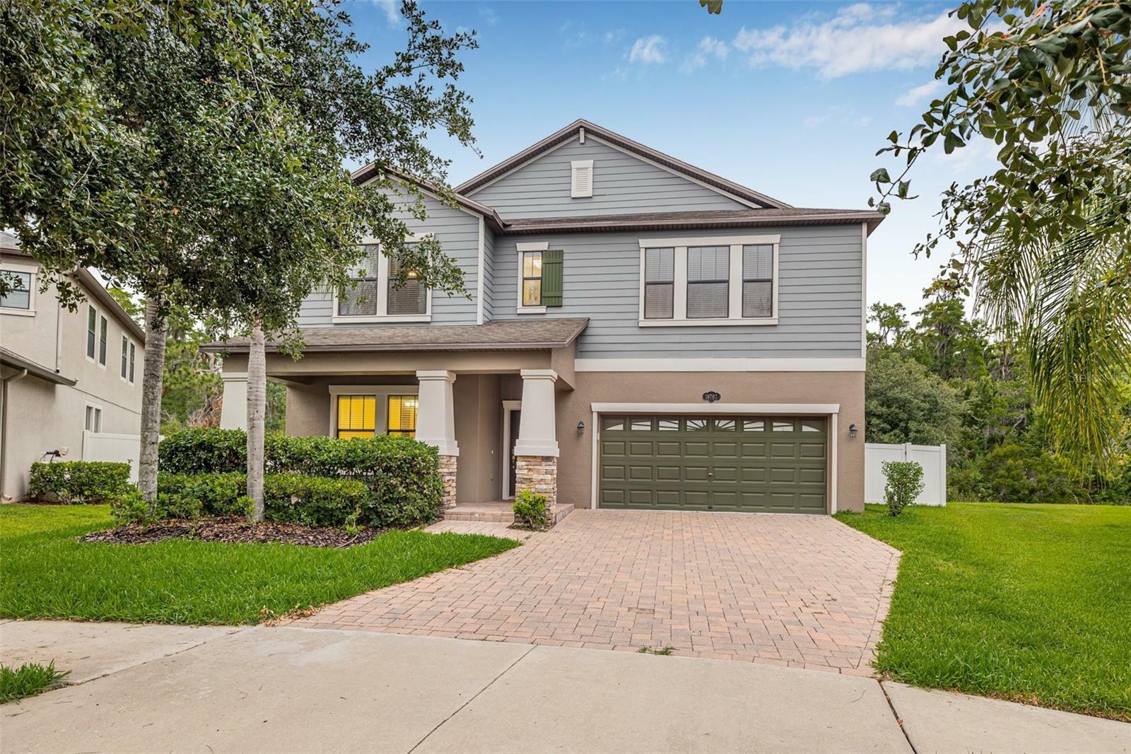 Property Photo: 10707 Pegasus Valley Court FL 33647
