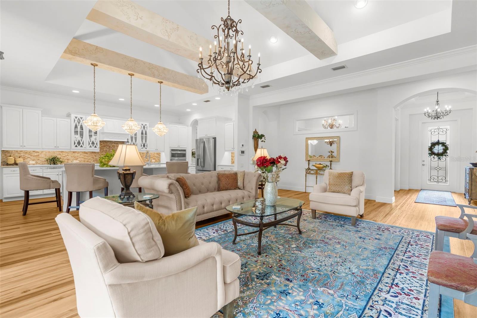 Property Photo: 13280 Campanile Court FL 34293