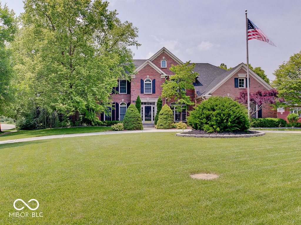 Property Photo: 4075 Dartmoor Drive IN 46143