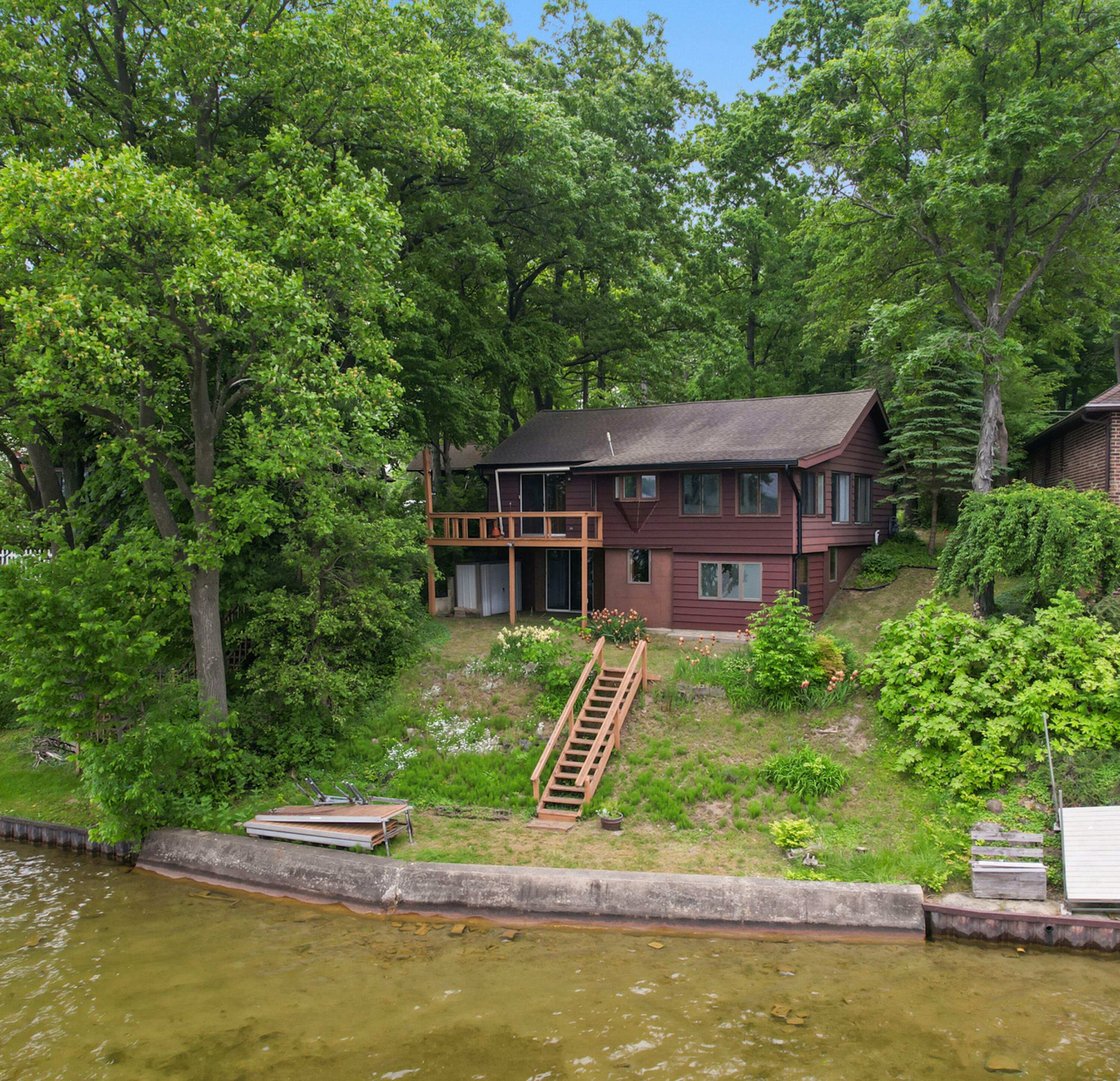 Property Photo: 1931 Charlotte Landing Road MI 49284