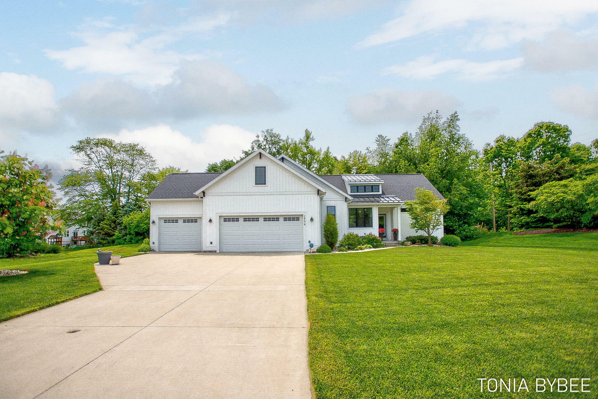 Property Photo: 15178 Silver Fir Drive MI 49424