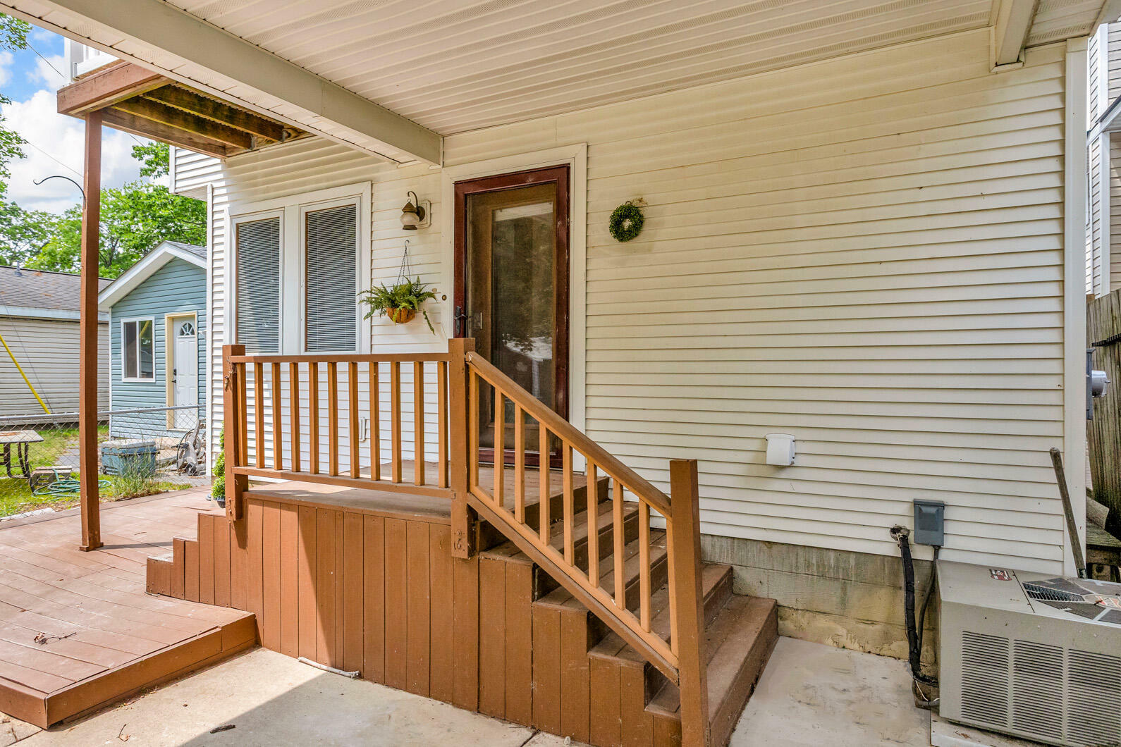 Property Photo: 1596 Indian Trail MI 49272