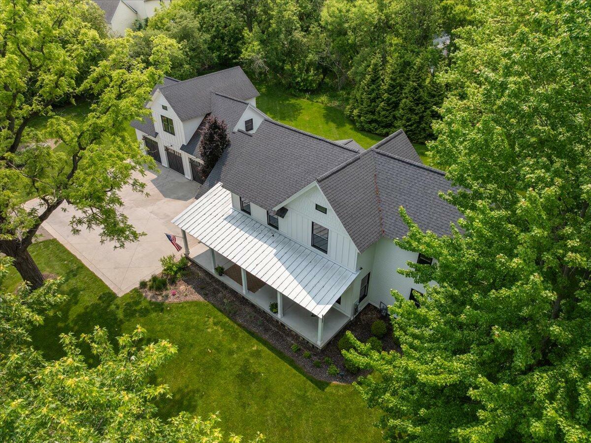 Property Photo: 2582 3 Mile Road NE MI 49525